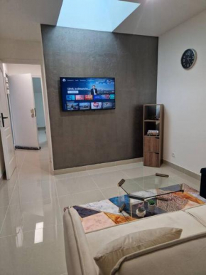 F2 type apartment Near Stade de France